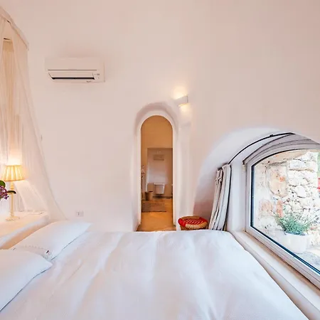 Helloapulia - Casa Romigi - Authentic Trulli E Lamie With Private Pool - 15min Drive Ostuni, 10min Drive Ceglie Messapica Villa
