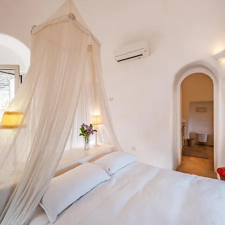 Helloapulia - Casa Romigi - Authentic Trulli E Lamie With Private Pool - 15min Drive Ostuni, 10min Drive Ceglie Messapica Villa