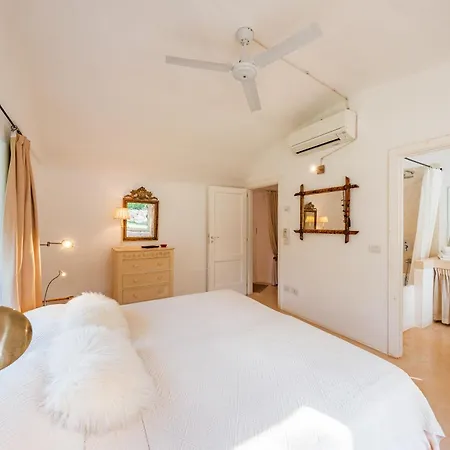 Helloapulia - Casa Romigi - Authentic Trulli E Lamie With Private Pool - 15min Drive Ostuni, 10min Drive Ceglie Messapica Ostuni