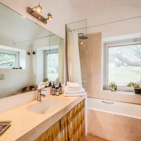 Villa Helloapulia - Casa Romigi - Authentic Trulli E Lamie With Private Pool - 15min Drive Ostuni, 10min Drive Ceglie Messapica