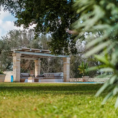 Helloapulia - Casa Romigi - Authentic Trulli E Lamie With Private Pool - 15min Drive Ostuni, 10min Drive Ceglie Messapica Ostuni