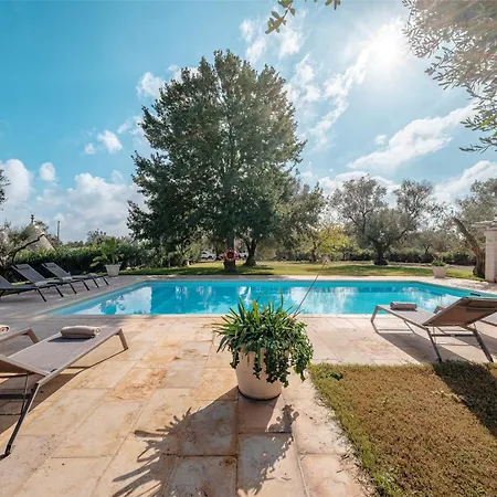 Helloapulia - Casa Romigi - Authentic Trulli E Lamie With Private Pool - 15min Drive Ostuni, 10min Drive Ceglie Messapica *